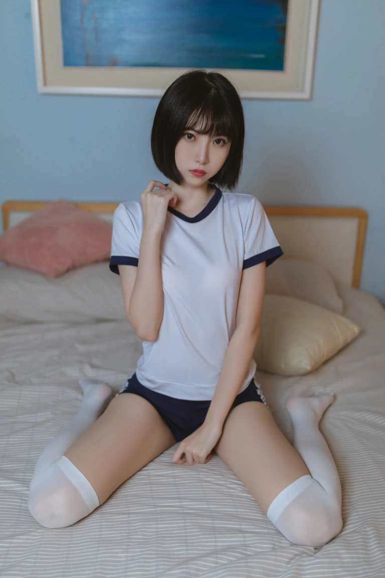 《放学回家》｜许岚 · 31张写真