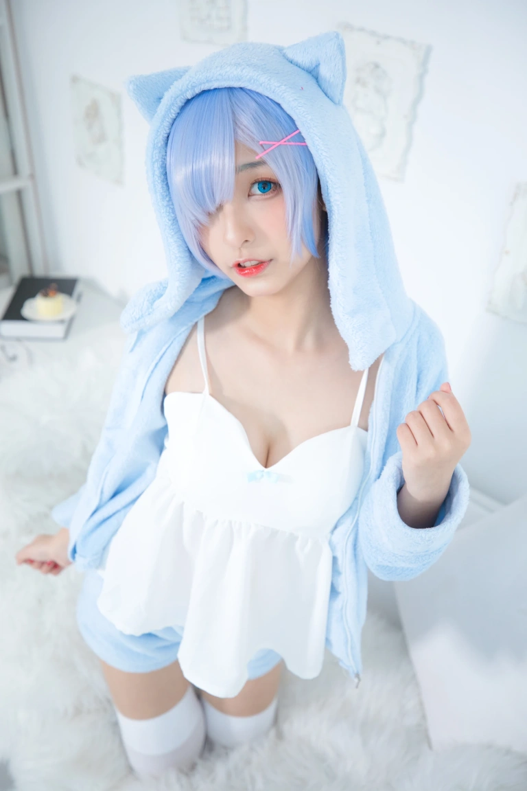 《第二季 序号8：蕾姆《Milk by blue》》｜神楽坂真冬 · 150张写真