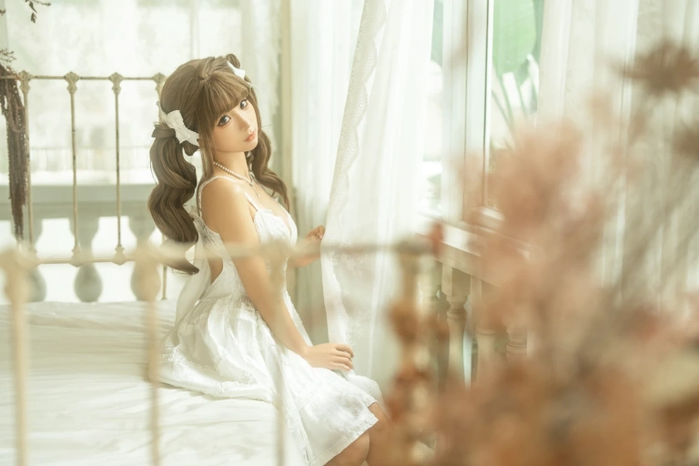 《三月T3订阅《花床》》｜蠢沫沫 · 34张写真