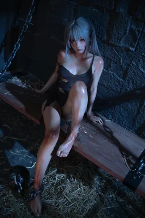 《奴隶少女希尔薇》｜蠢沫沫 · 83张写真、2 个视频