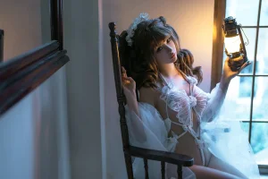 《四月T1订阅《飞蛾》》｜蠢沫沫 · 35张写真
