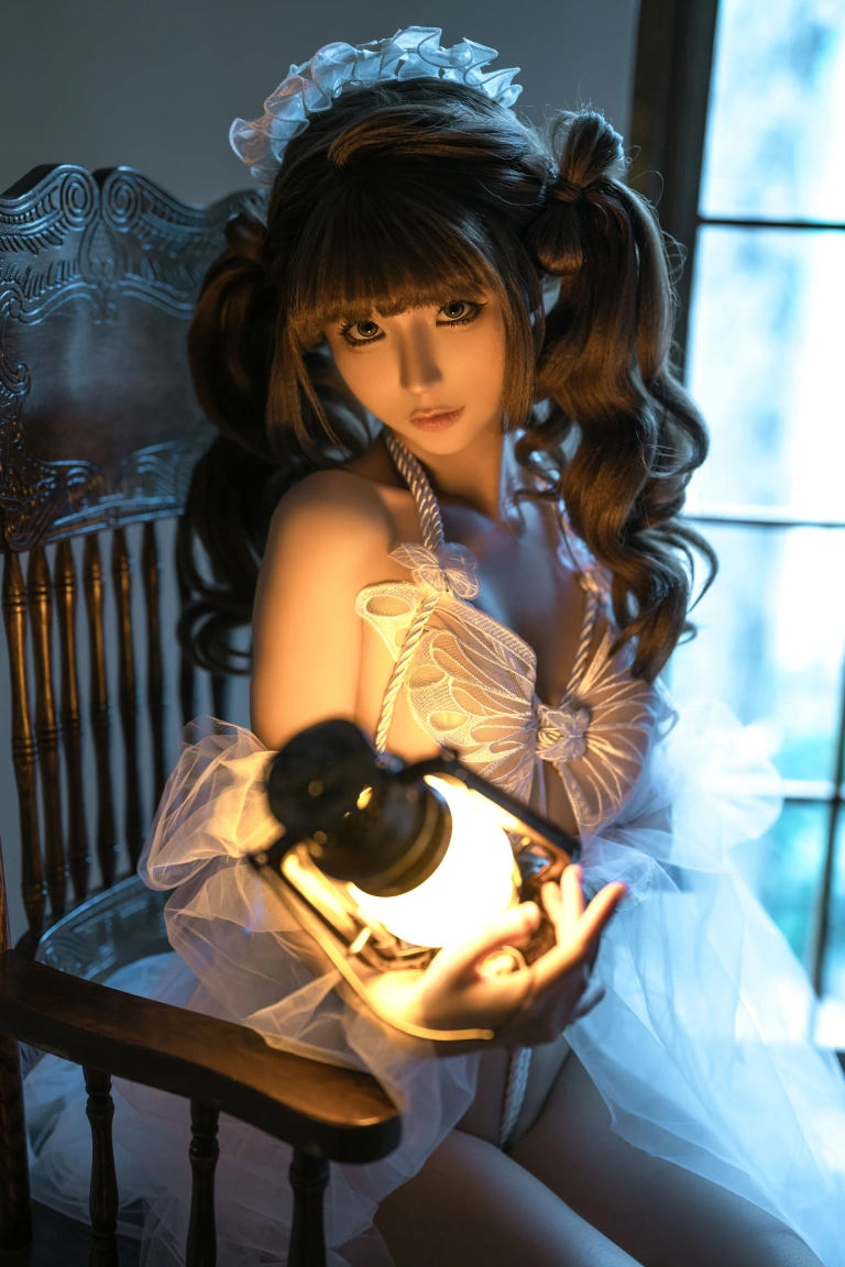 《四月T1订阅《飞蛾》》｜蠢沫沫 · 35张写真