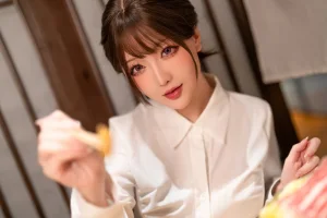 《2025年02月计划G 不胜酒力的新人后辈》｜星之迟迟 · 103张写真、1 个视频