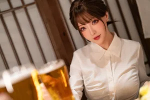 《2025年02月计划G 不胜酒力的新人后辈》｜星之迟迟 · 103张写真、1 个视频