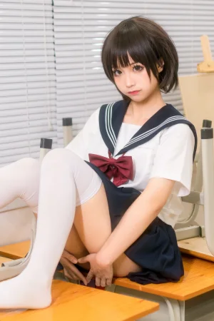《教室》｜蠢沫沫 · 61张写真