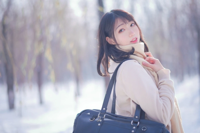 《雪景jk》｜周叽是可爱兔兔 · 15张写真