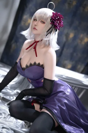 《2025年5月计划B FGO 黑贞德alter嘉年华礼服》｜星之迟迟 · 33张写真