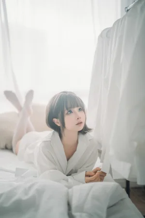 《衬衫窝》｜蠢沫沫 · 42张写真