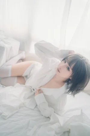 《衬衫窝》｜蠢沫沫 · 42张写真