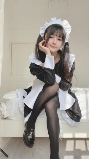 《双马尾黑丝女仆》｜桜井宁宁 · 62张写真、2 个视频