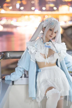 《水色》｜蠢沫沫 · 244张写真、2 个视频