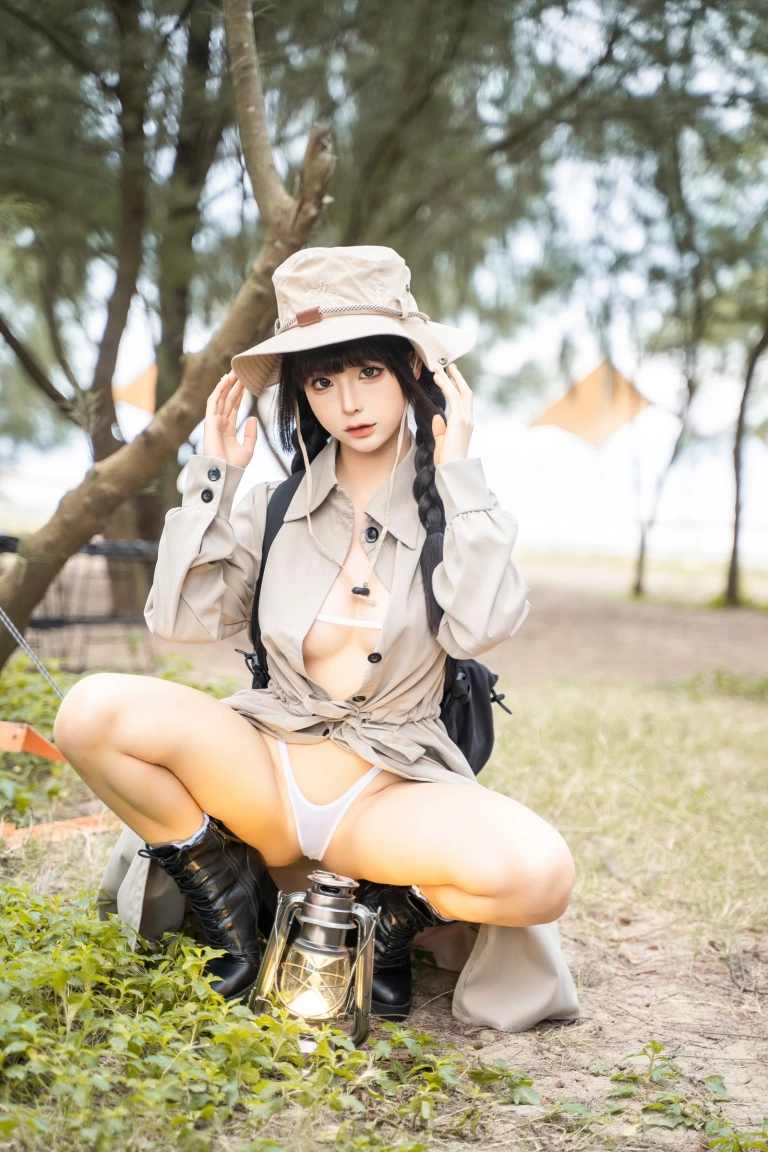《露营》｜蠢沫沫 · 53张写真