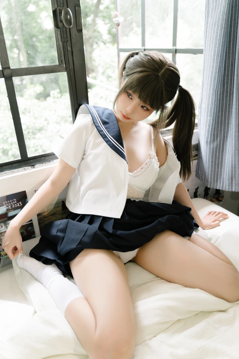 《小歇》｜蠢沫沫 · 99张写真