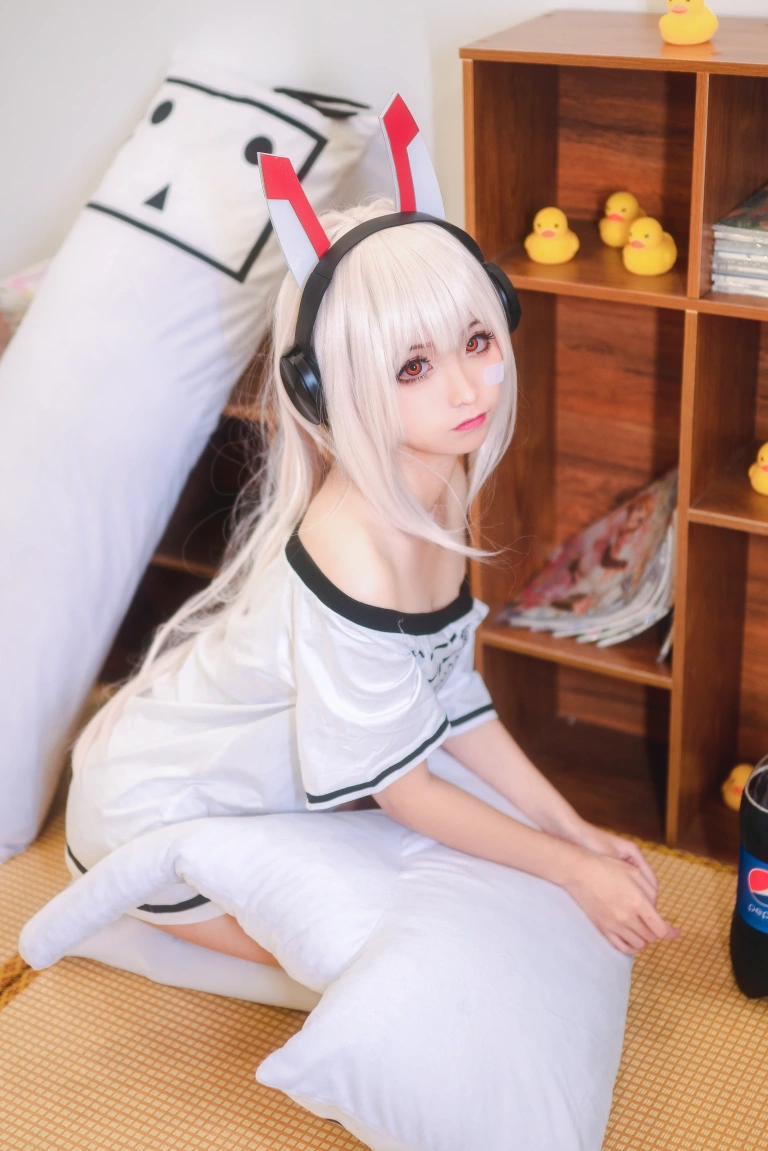 《凌波宅t》｜蠢沫沫 · 43张写真