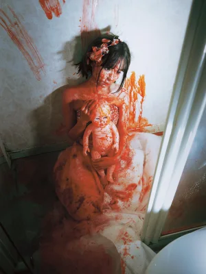 《血婚纱》｜蠢沫沫 · 11张写真