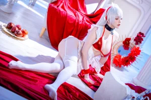 《2026年03月上 1 – 贝尔法斯特（碧蓝航线）》｜星之迟迟 · 49张写真