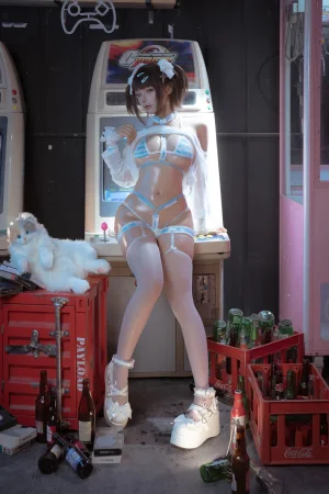 《娃娃姬》｜蠢沫沫 · 142张写真