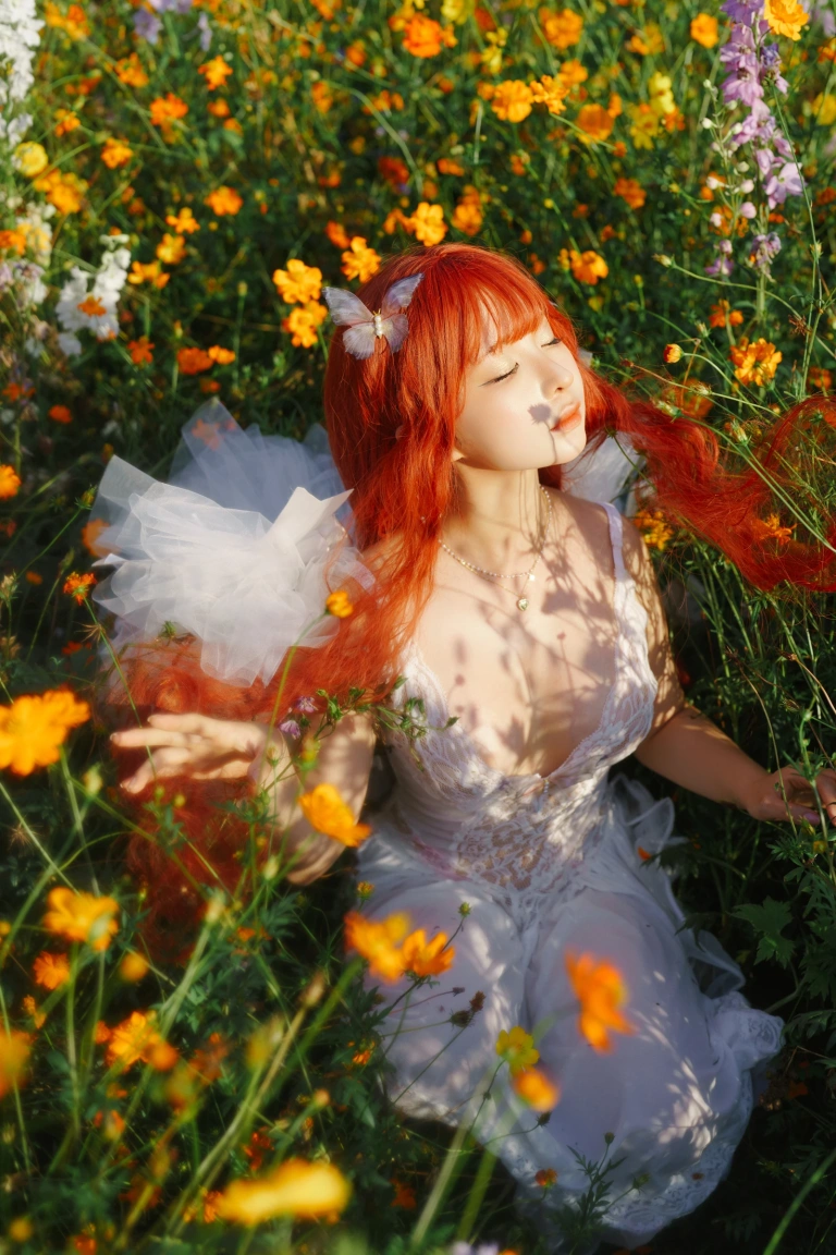 《花丛婚纱》｜蠢沫沫 · 67张写真