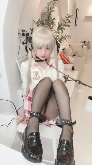 《穹妹》｜桜井宁宁 · 99张写真、3 个视频