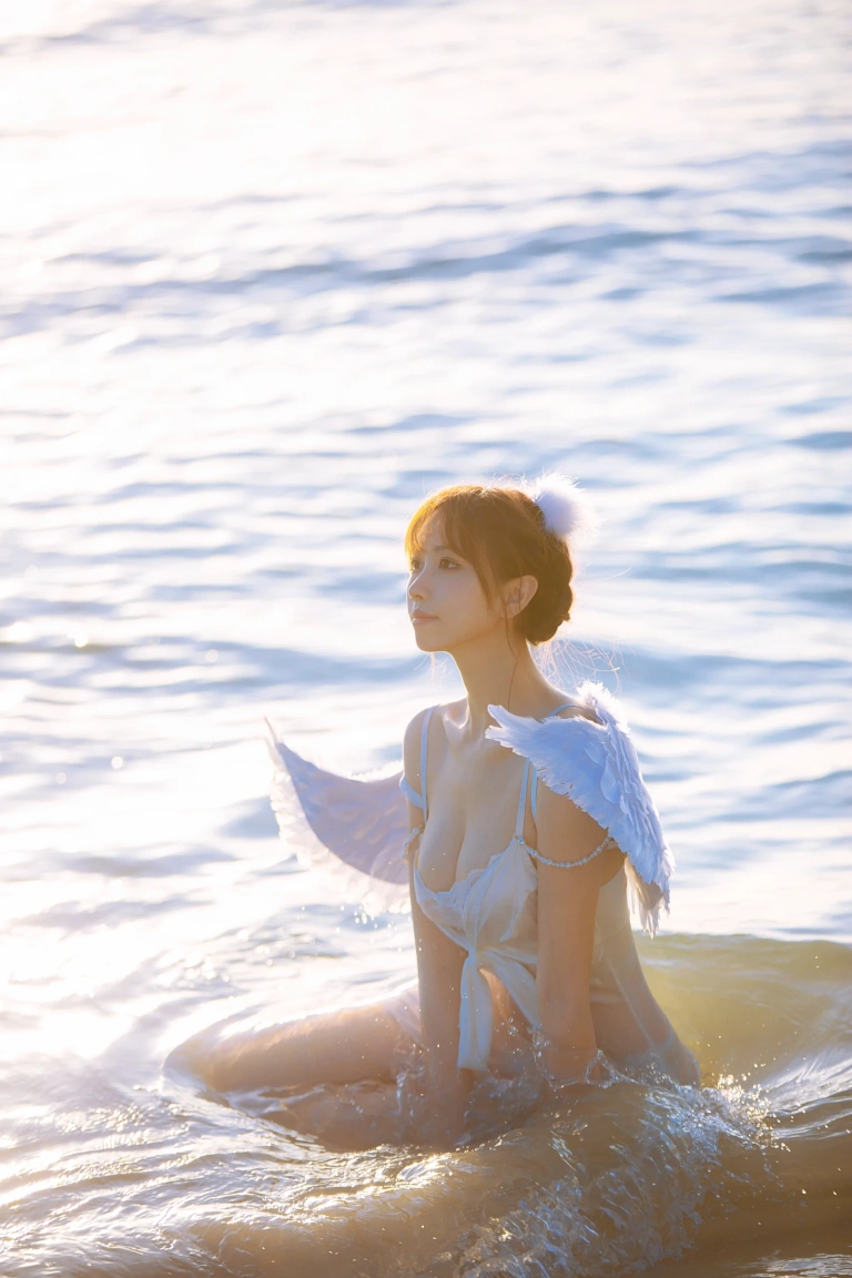 《海边神明少女》｜念雪 · 50张写真