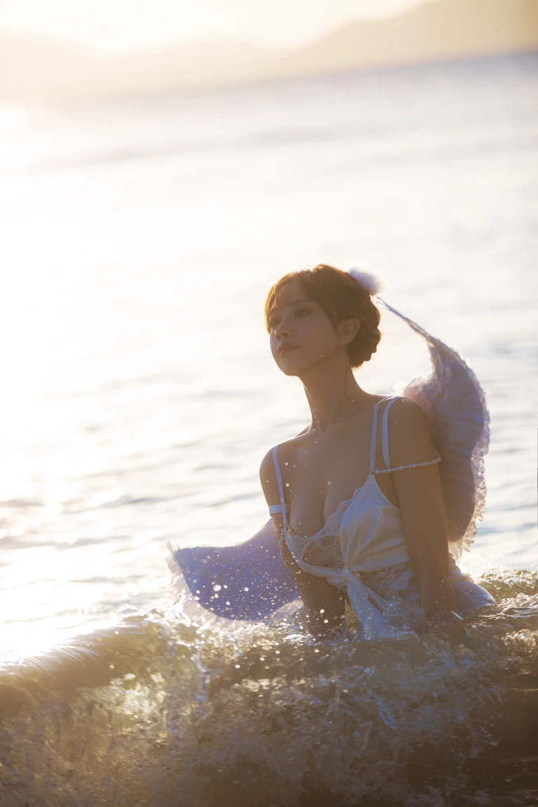 《海边神明少女》｜念雪 · 50张写真