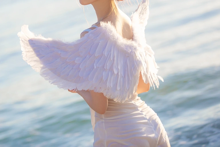 《海边神明少女》｜念雪 · 50张写真