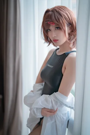 《NO.35 – 円香ol+竞泳》｜轩萧学姐 · 43张写真