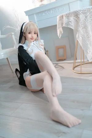 《修女》｜桜井宁宁 · 41张写真