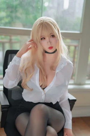 《NO.36 – 怨仇》｜轩萧学姐 · 80张写真、2 个视频