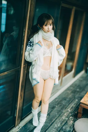 《情人节》｜蠢沫沫 · 26张写真