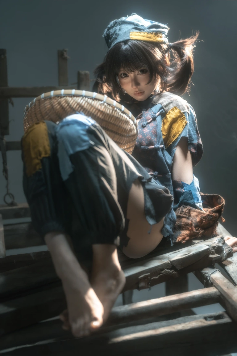 《叫兽 小乞丐》｜蠢沫沫 · 23张写真、1 个视频