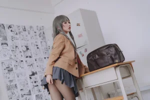 《麻衣校服》｜果咩酱 · 30张写真