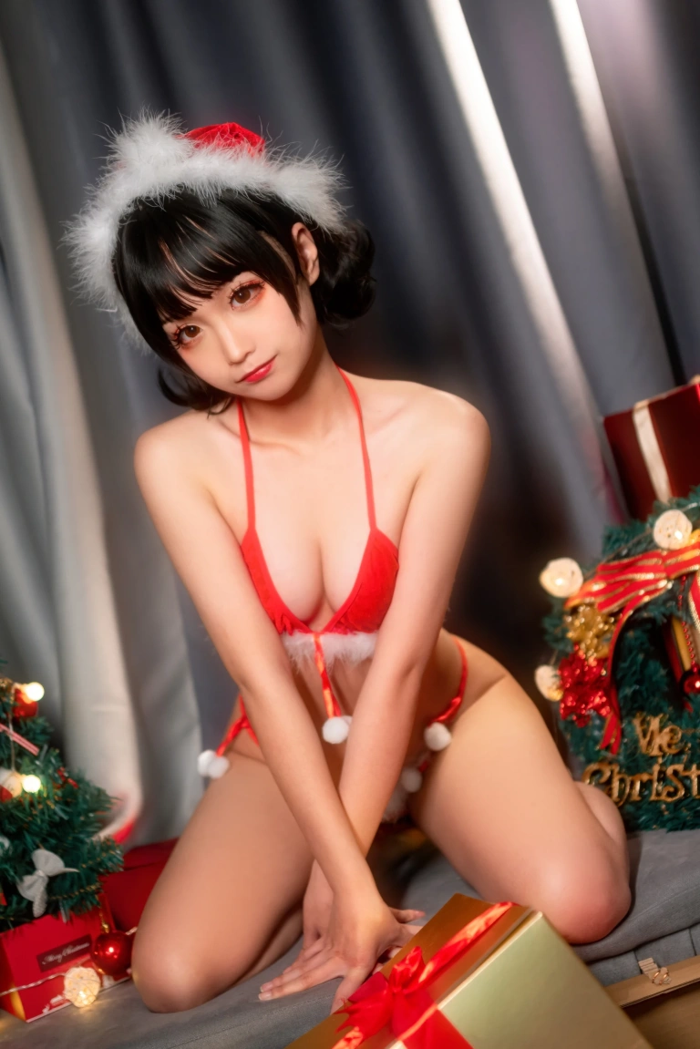 《圣诞箱子》｜蠢沫沫 · 35张写真