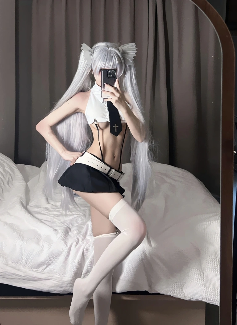 《天使女警》｜果咩酱 · 23张写真