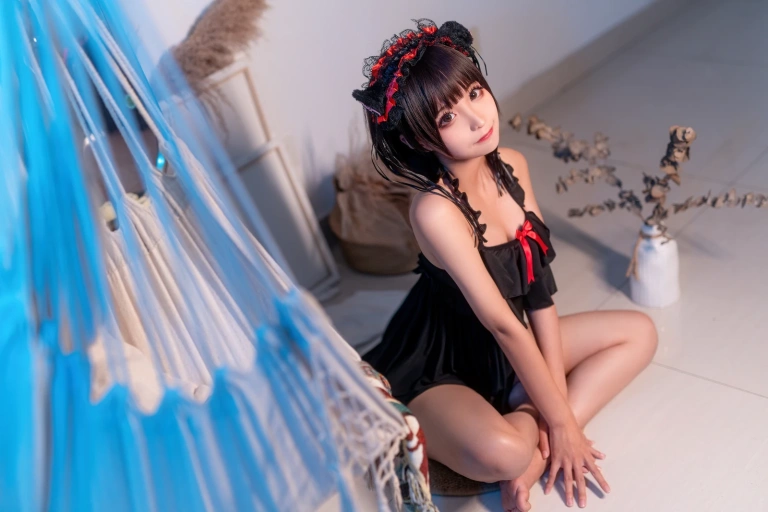 《黑睡裙》｜蠢沫沫 · 40张写真
