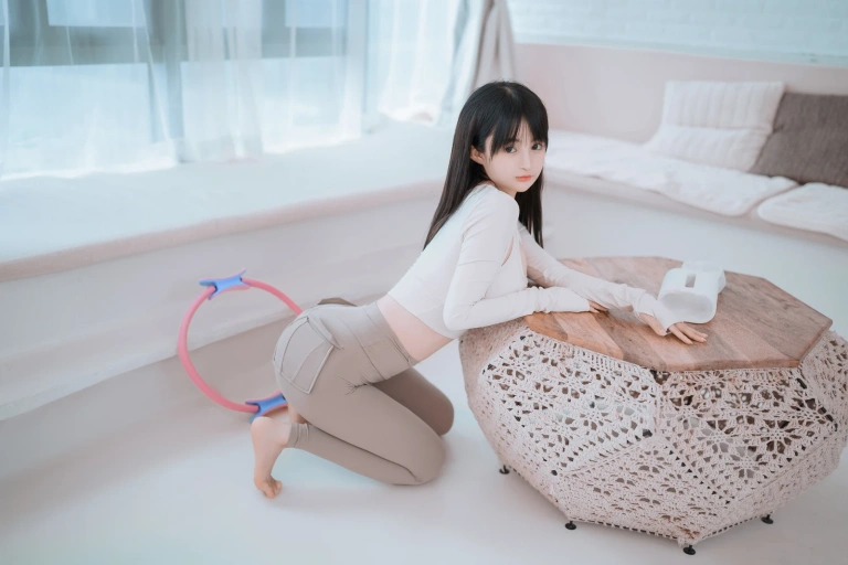 《瑜伽妹妹》｜桜井宁宁 · 111张写真