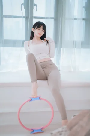《瑜伽妹妹》｜桜井宁宁 · 111张写真