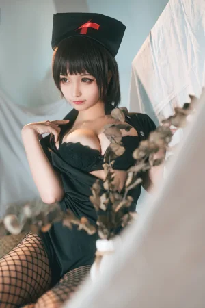 《护士姐姐》｜蠢沫沫 · 41张写真