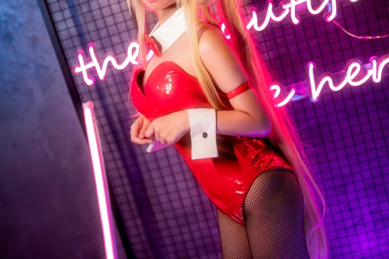 《兔女郎》｜蠢沫沫 · 35张写真