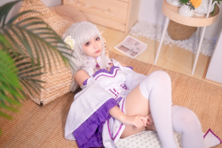 《艾米利亚》｜蠢沫沫 · 46张写真