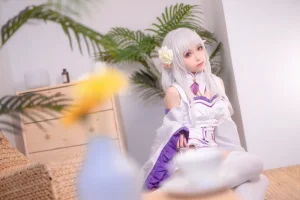 《艾米利亚》｜蠢沫沫 · 46张写真