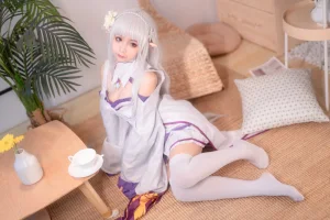 《艾米利亚》｜蠢沫沫 · 46张写真