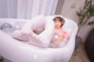 《第三季 序号15：《ガールズパフェ》雪糕少女》｜神楽坂真冬 · 150张写真、2 个视频