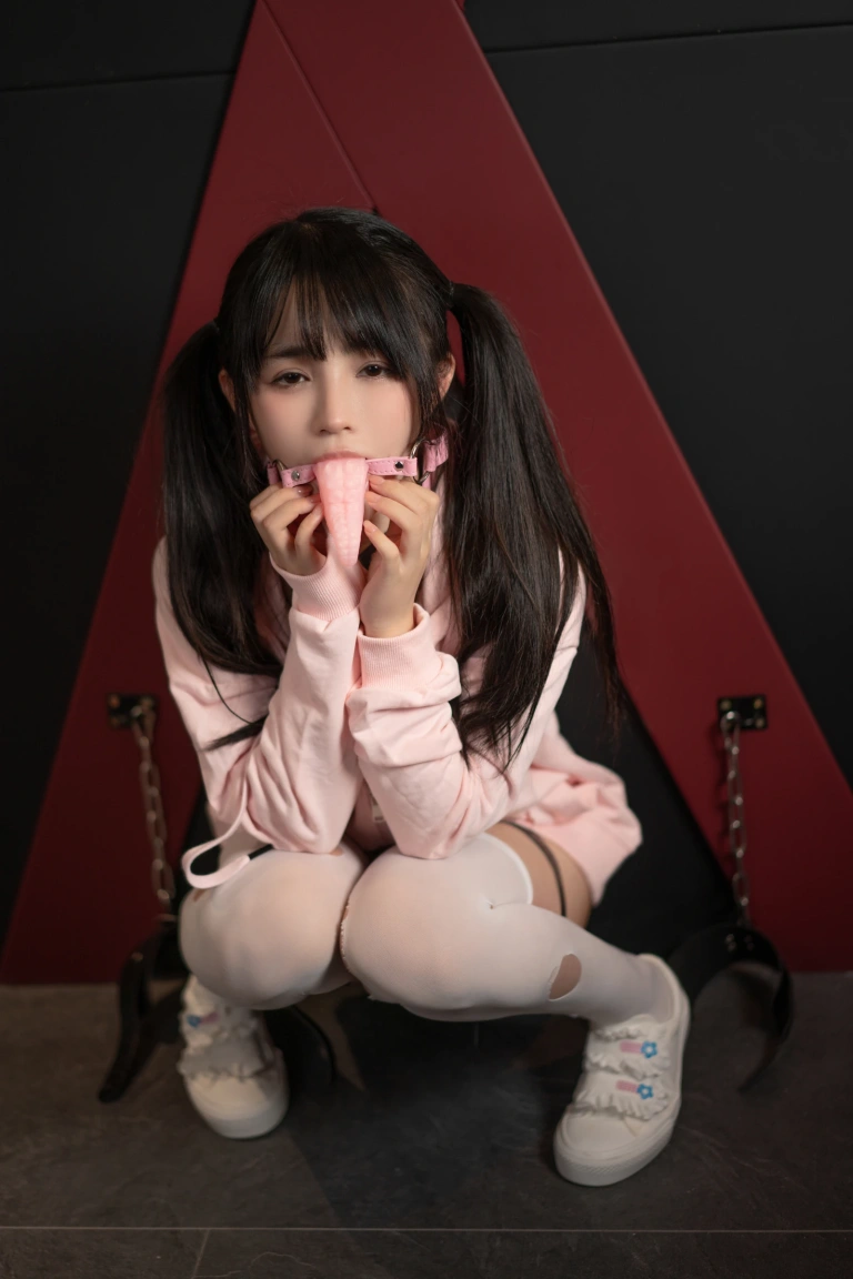 《主人的任务》｜桜井宁宁 · 97张写真