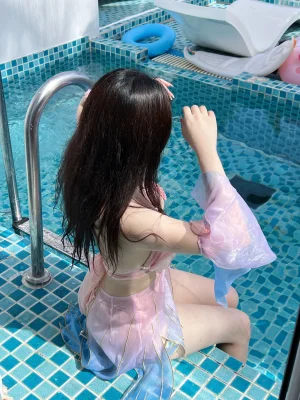 《人鱼姬》｜依酱 · 51张写真
