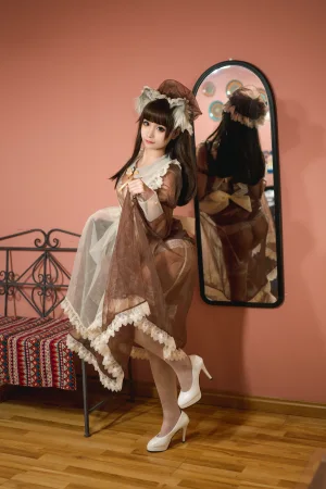 《棕透明女仆》｜蠢沫沫 · 61张写真