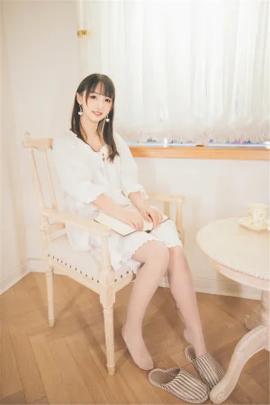 《第三季 序号23 ：《許しの日》苦行修女》｜神楽坂真冬 · 150张写真、2 个视频