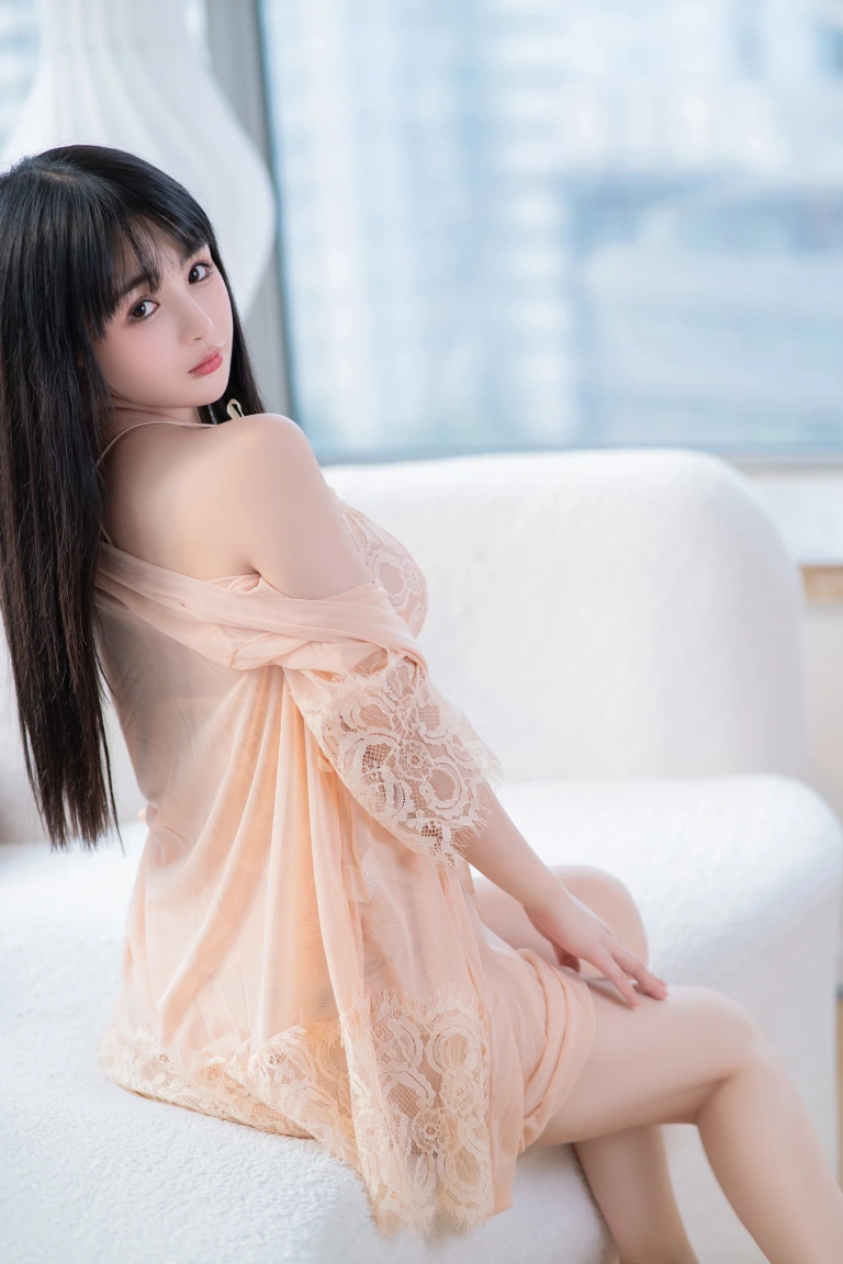 《人妻睡衣》｜桜井宁宁 · 91张写真