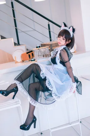 《透明萝莉女仆》｜蠢沫沫 · 41张写真