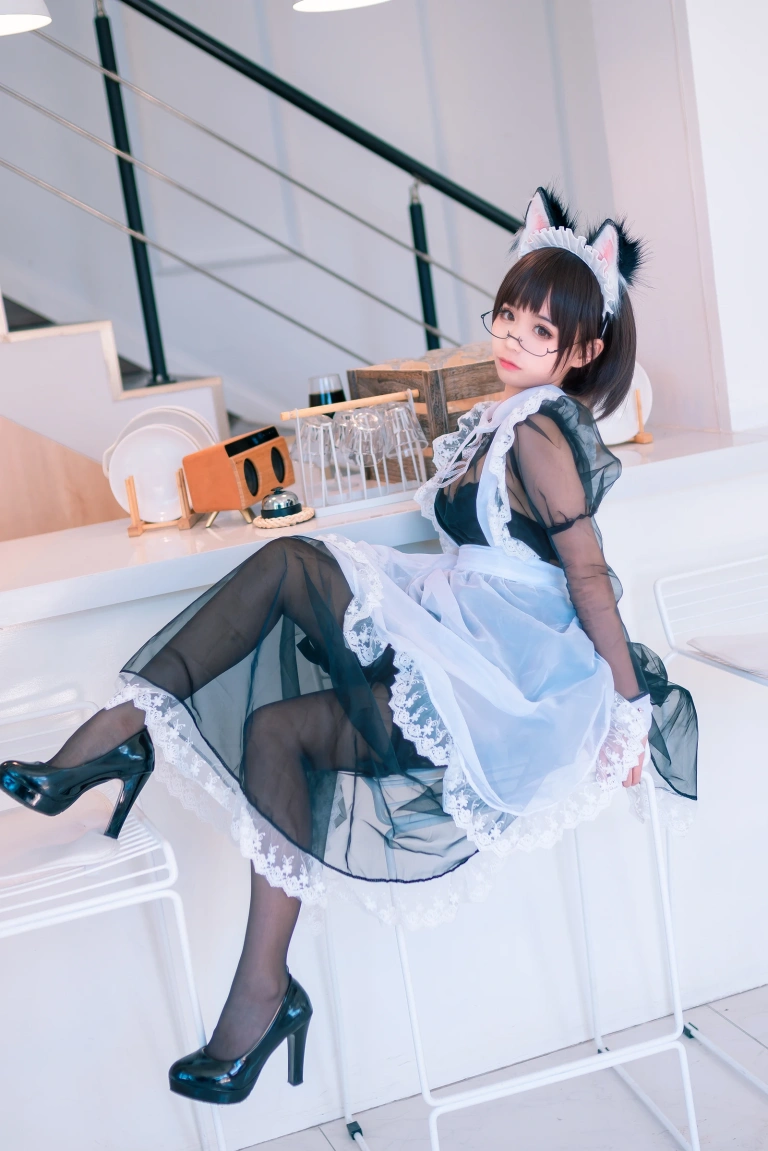 《透明萝莉女仆》｜蠢沫沫 · 41张写真